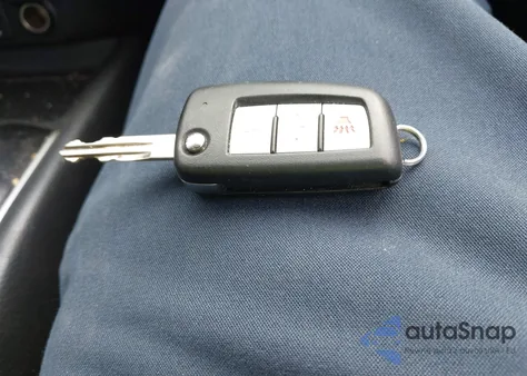 2014 Nissan Rogue S z USA, uszkodzony, nr VIN 5N1AT2MT8EC779757